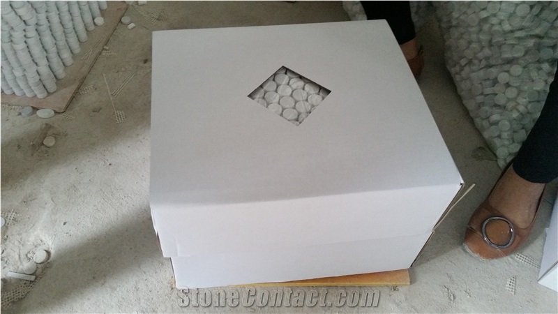 Carrara White Chinese Marble Mosaic Wall Cladding