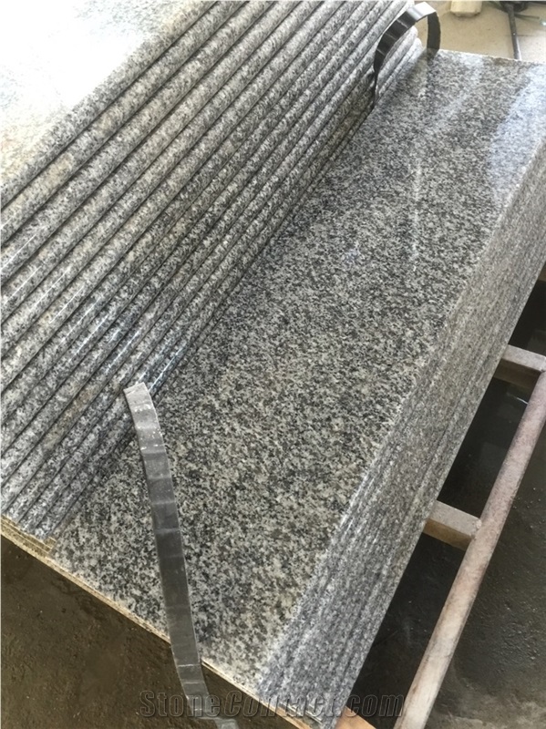 G623 Bianco Rosa Haicang White Granite for Stairs