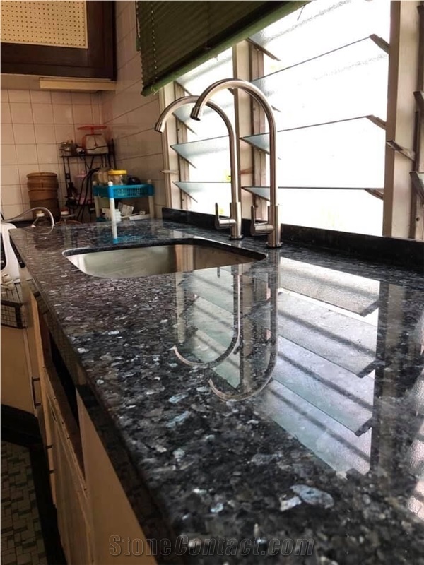 Silver Pearl Granite Prefab Kitchen Countertops