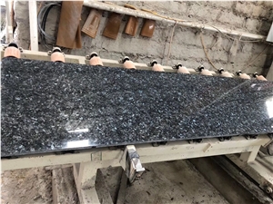 Silver Pearl Granite Prefab Kitchen Countertops
