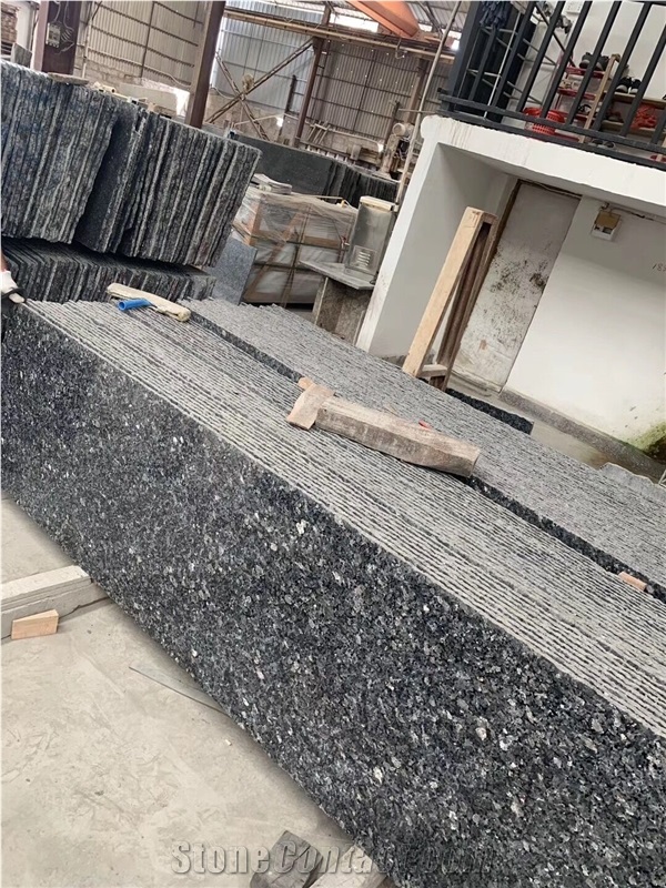 Silver Pearl Granite Prefab Kitchen Countertops