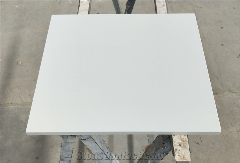 Pure Vivid White Quartz Table Top Hotel Countertop