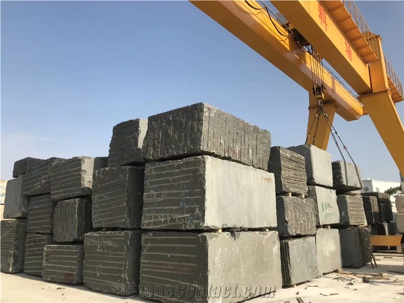 Blue in the Night Angola Granite Blocks & Rocks