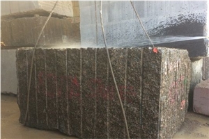 Carmen Red Finland Granite Blocks & Rocks