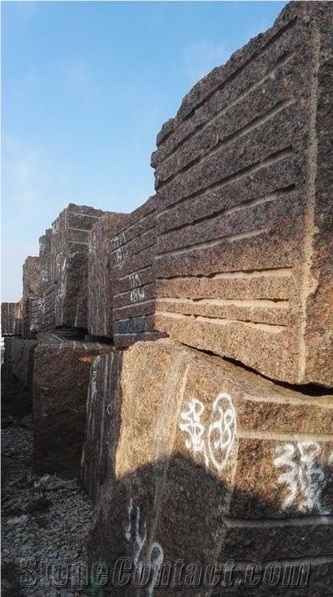 Carmen Red Finland Granite Blocks & Rocks