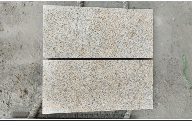 G350 Yellow Granite Bush Hammered Wall Tiles