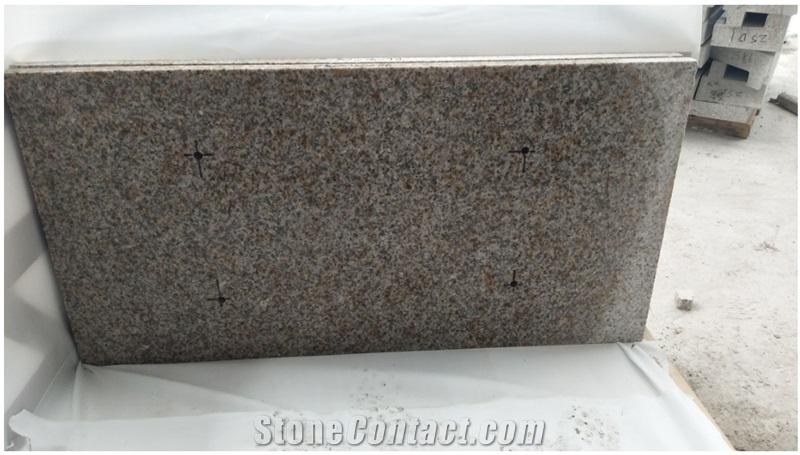 G350 Yellow Granite Bush Hammered Wall Tiles