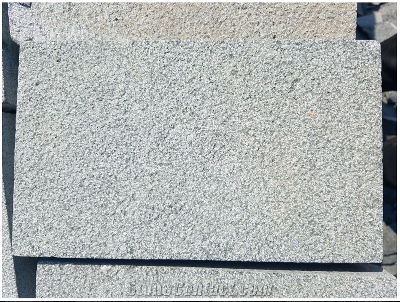 G612 China Green Granite Bush Hammered Pavers