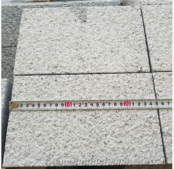 G623 China Grey Granite Bush Hammered Paving Stone