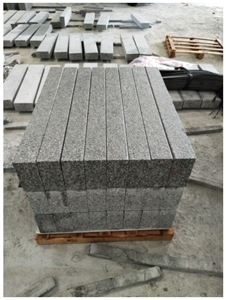 G623 Chinese Grey Granite Bush Hammered Curbstone
