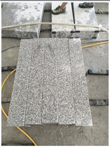 G623 Chinese Grey Granite Surface Flamed Curbstone