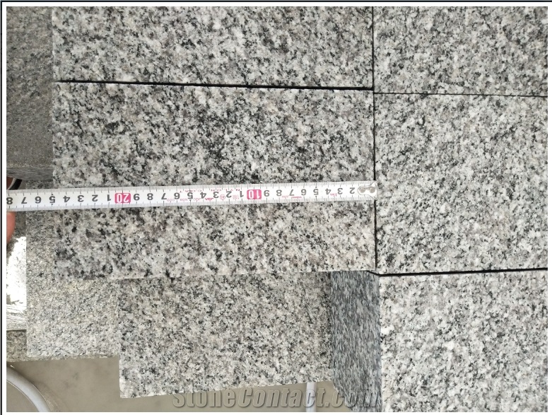 G623 Grey Granite Bush Hammered Paving Stone