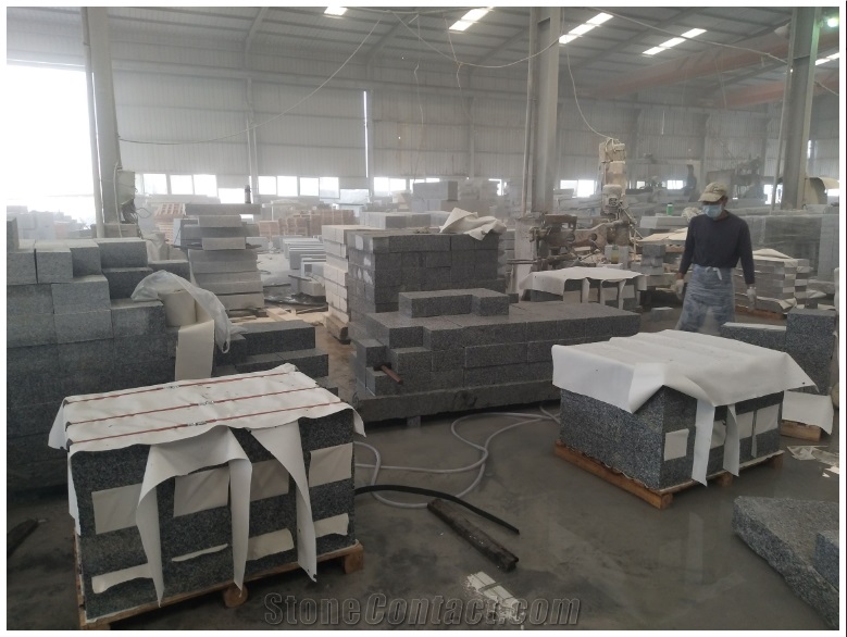 G623 Grey Granite Bush Hammered Paving Stone