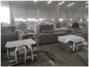G623 Grey Granite Bush Hammered Paving Stone