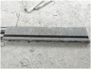 G623 Grey Granite Bush Hammered Stair Treads