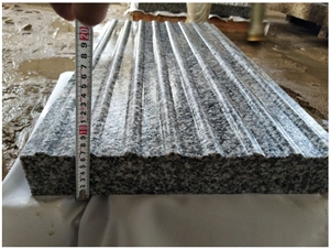 G623 Grey Granite Sandblasted Blind Stone Pavers
