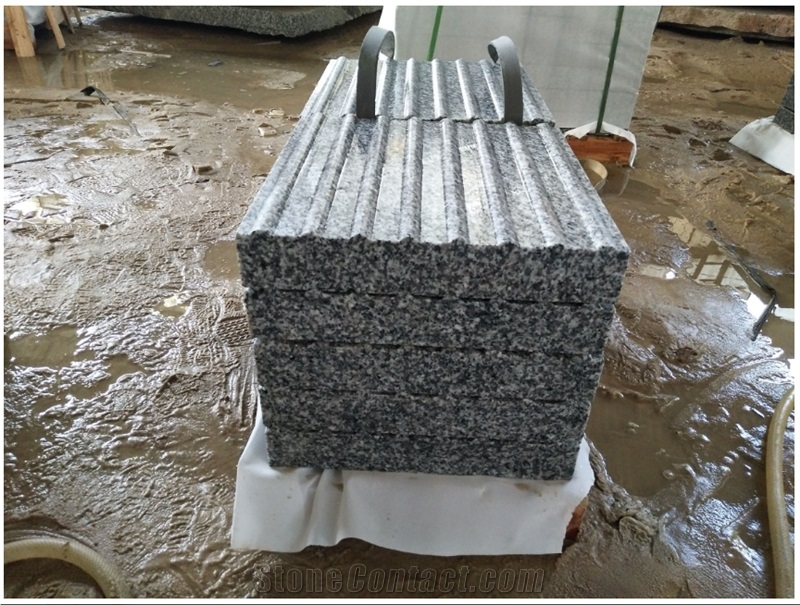 G623 Grey Granite Sandblasted Blind Stone Pavers