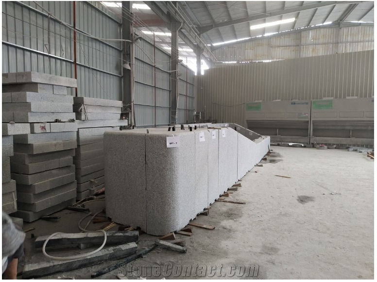 G623 Grey Granite Surface Flamed Exterior Planters