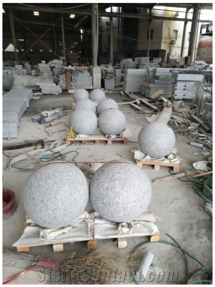 G623 Grey Granite Surface Flamed Parking Balls