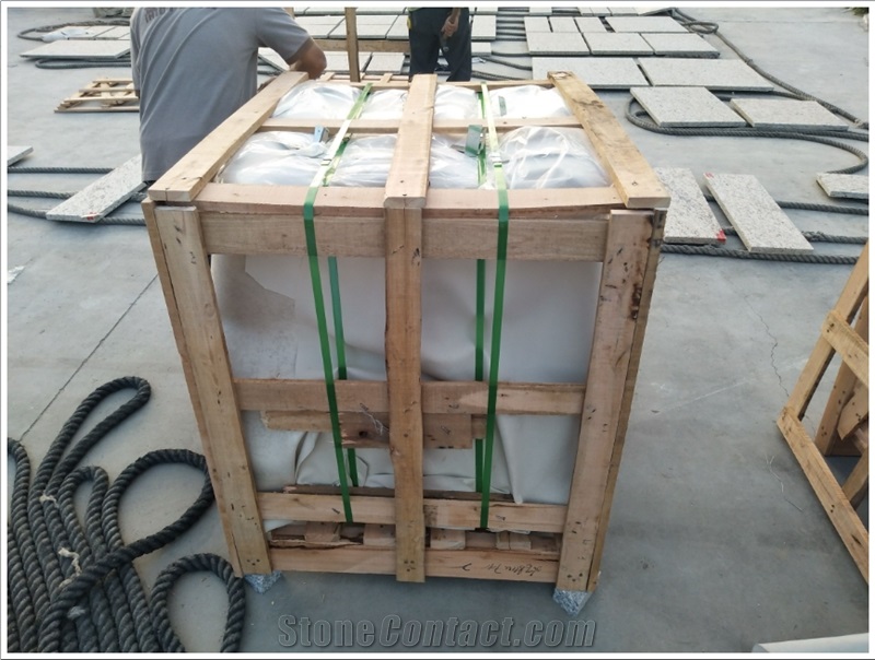 G654/623 Granite Surface Flamed Floor Covering