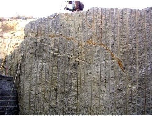 Marron Bahia Brazil Purple Granite Blocks & Rocks