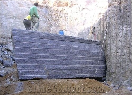 Marron Bahia Brazil Purple Granite Blocks & Rocks