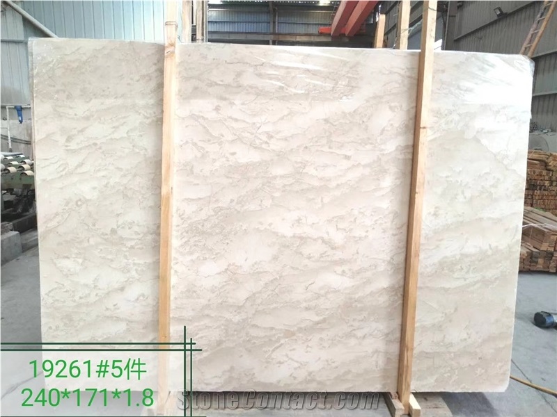 Oman Cream Light Marble Polished Tiles & Slabs