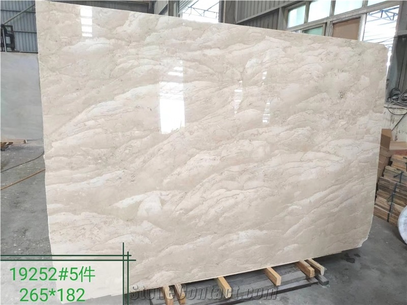Oman Cream Light Marble Polished Tiles & Slabs