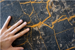 Port Laurent Marble Slabs Italy