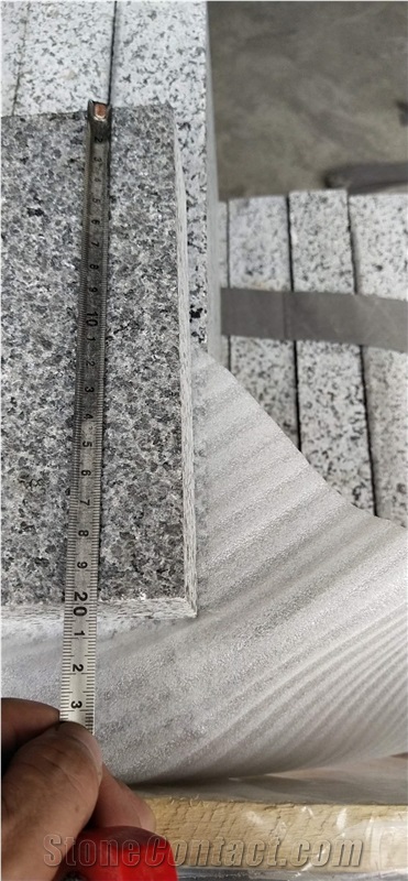 Ken Black Granite Basalt Flamed Paver