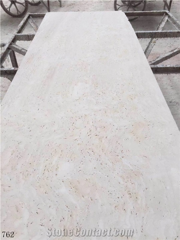 Persian Ivory Travertine Mahallat Persian White