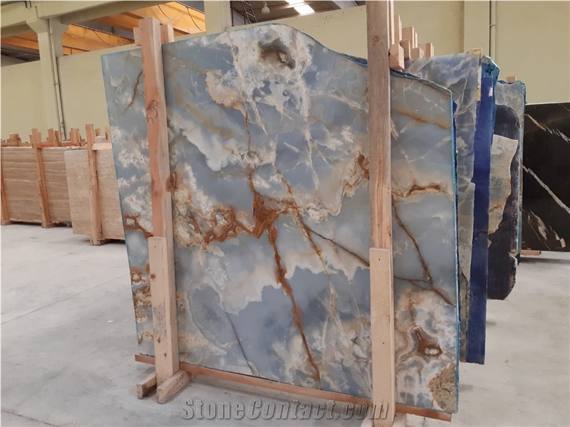 Mix Selection Onyx Slabs