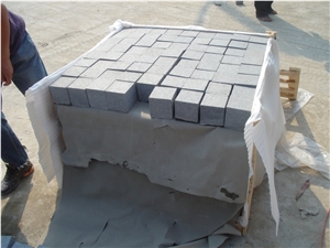 Dark Grey G654 Granite Driveway Cobble Stone