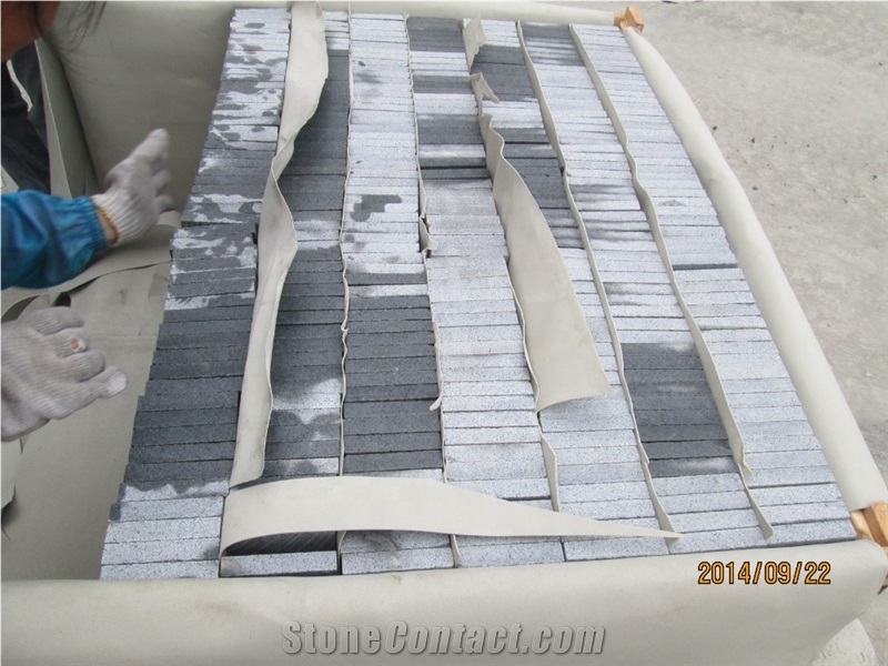 Dark Grey G654 Granite Driveway Cobble Stone
