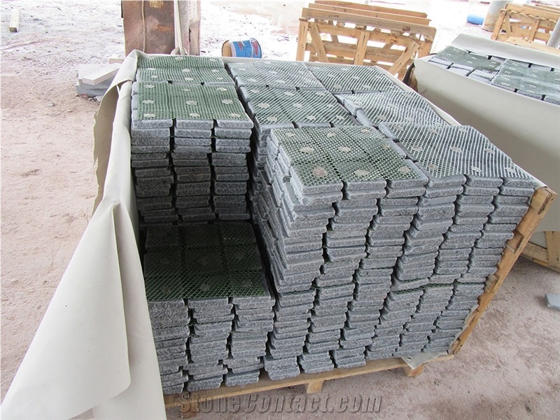 Dark Grey G654 Granite Driveway Cobble Stone
