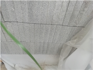 Padang Cristal Granite Jumbo Pattern Flamed Tiles