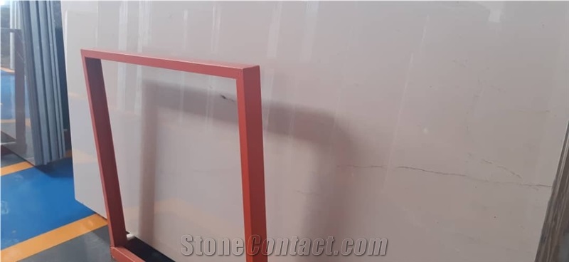 Harsin Beige Marble Slabs