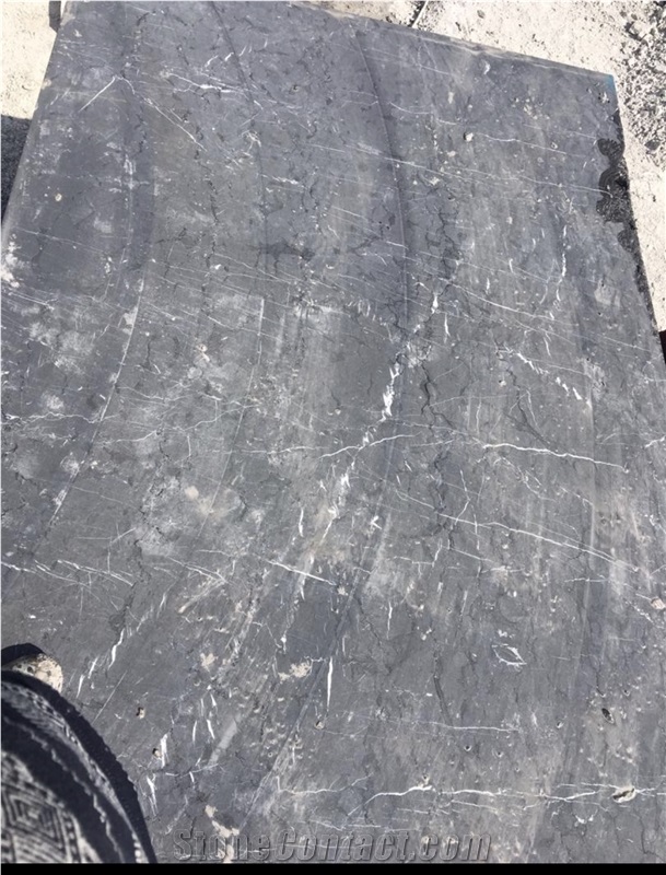 Najafabad Black Marble Blocks
