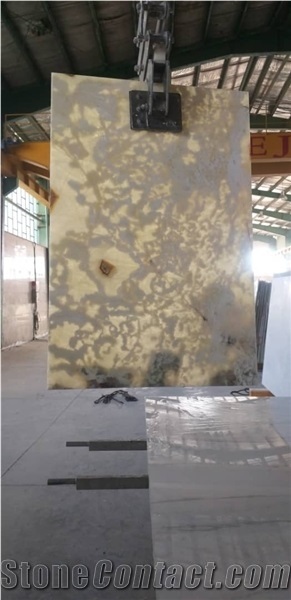 Arya White and Light Green Onyx (Own Quarry)