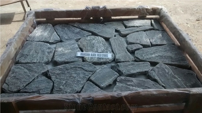 Monsoon Black Field Stone Veneer, Corner Stones