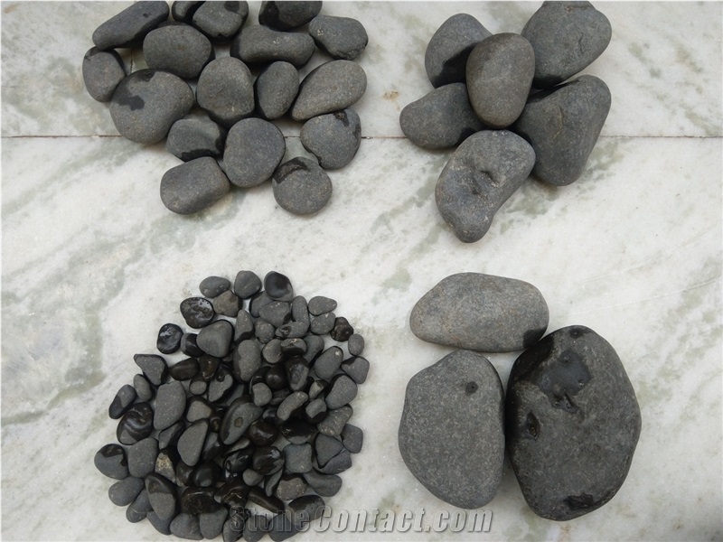 River Black Pebble Stones
