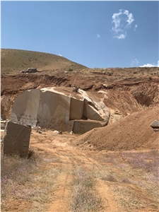 Arcka Yellow Granite, Iran Yellow Granite Block