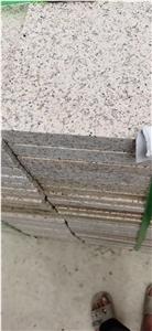 G682 Yellow and Beige Granite Slab and Tiles