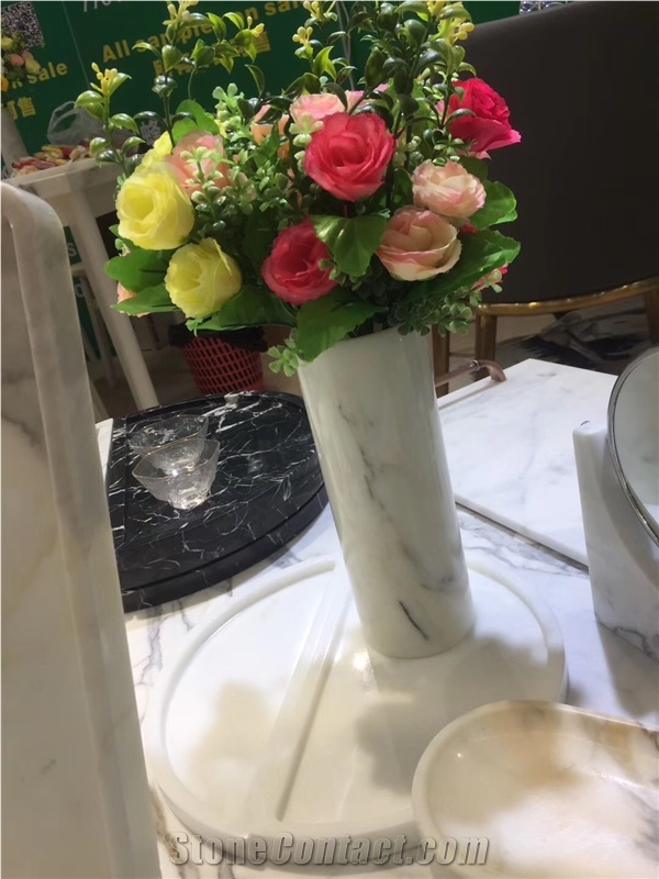 Marble Bud Vase, Staturio and Calacatta