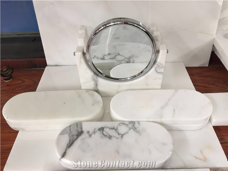 Mirror with Marble Base, Staturio and Calacatta