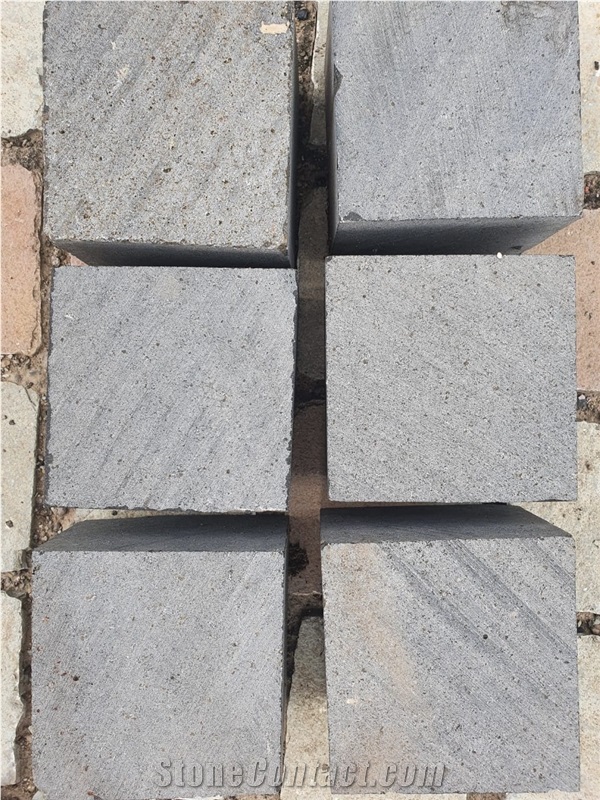 Black Basalt Cobble Stone