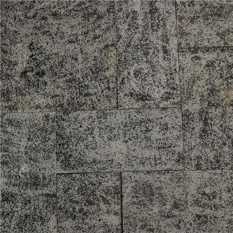 Black Basalt Corquis