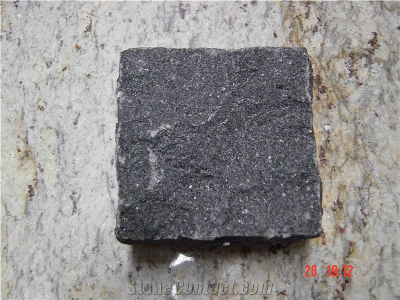 Black Granite Cobble Stone