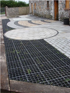 Walkway Multicolor Designed Pavers