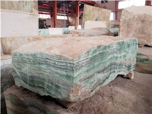 Smeralda Onyx Blocks